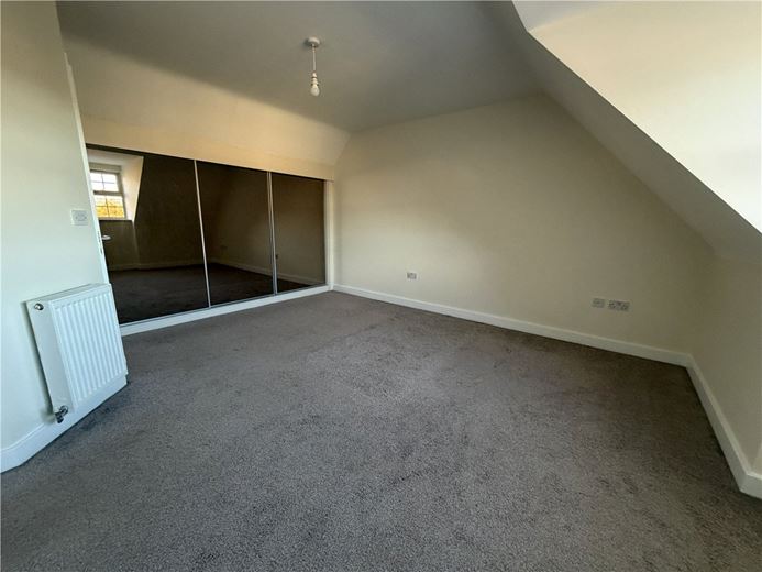 3 bedroom house, Comelybank Drive, Mexborough S64 - Available