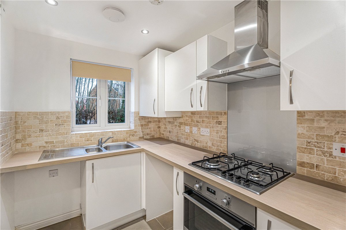 2 bedroom house, Wayfarings, Bodicote OX15 - Let Agreed