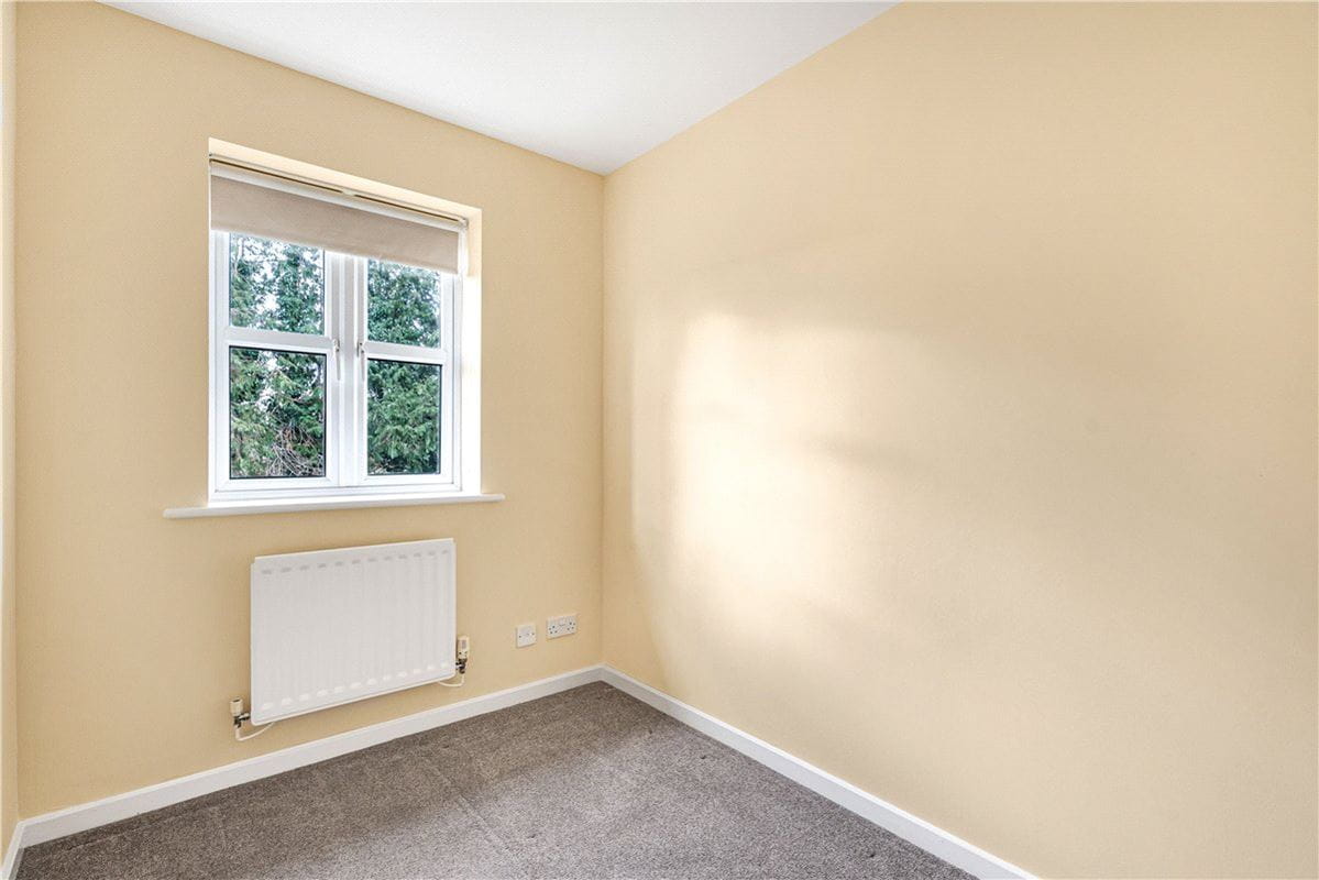 2 bedroom house, Hamilton Close, Bicester OX26 - Available