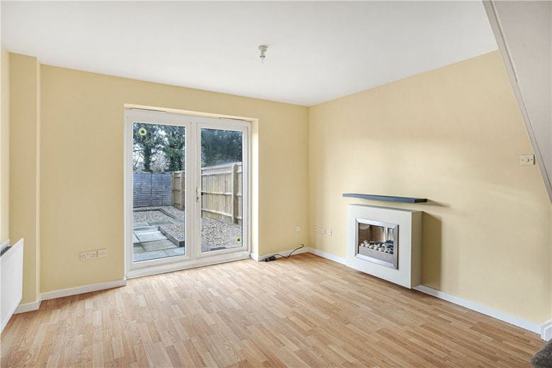 2 bedroom house, Hamilton Close, Bicester OX26 - Available