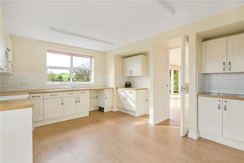 4 bedroom house, Enstone Road, Westcote Barton OX7 - Let Agreed