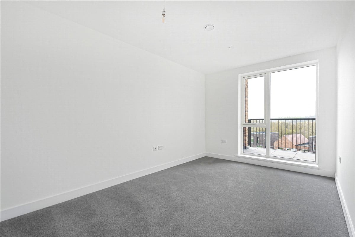 3 bedroom flat, Munda Way, Oxford OX2 - Available