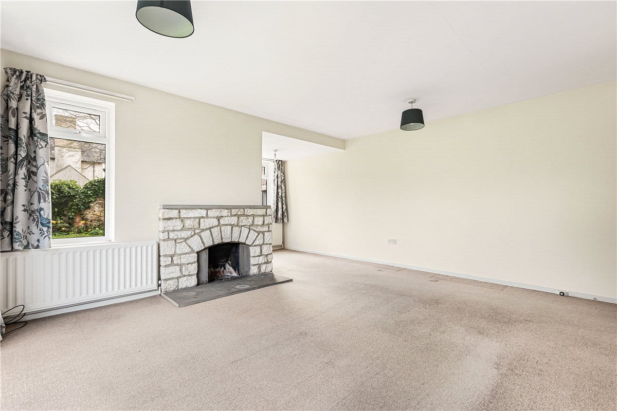 4 bedroom house, Great Coxwell, Faringdon SN7 - Available