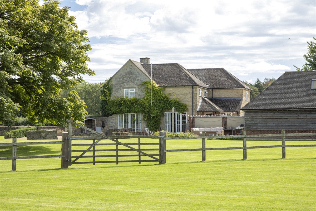 388.9 acres Land, Whitecross Green, Murcott OX5 - Sold