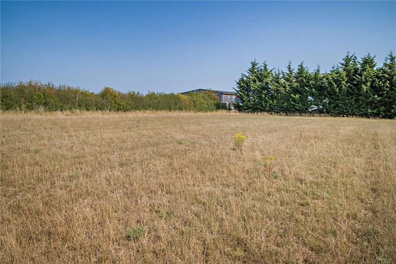  bedroom , Kings Lane, Longcot SN7 - Available