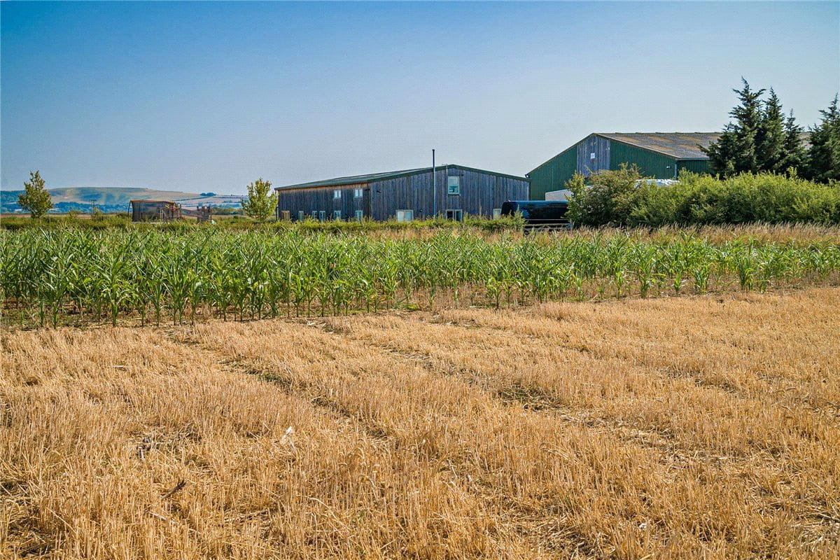  bedroom , Kings Lane, Longcot SN7 - Available