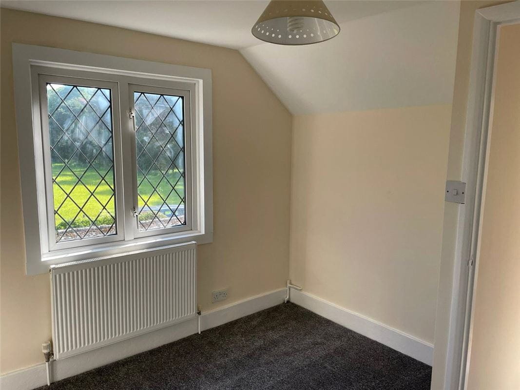 3 bedroom house, Tingrith Road, Eversholt MK17 - Available