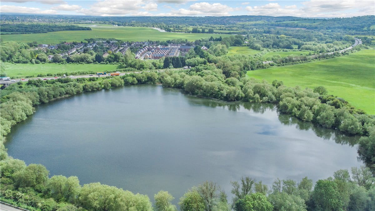 30.8 acres Land, Dukes Lake and Associated Land, Wolvercote OX2 - Sold