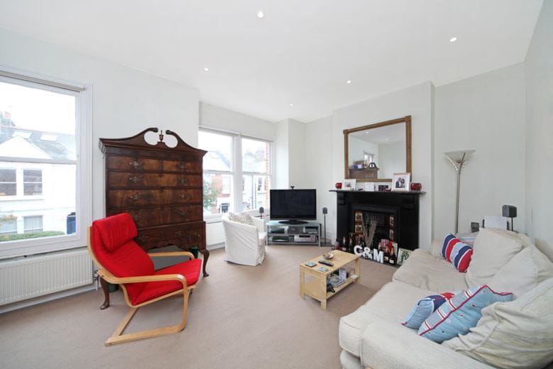 2 bedroom flat, Danehurst Street, London SW6