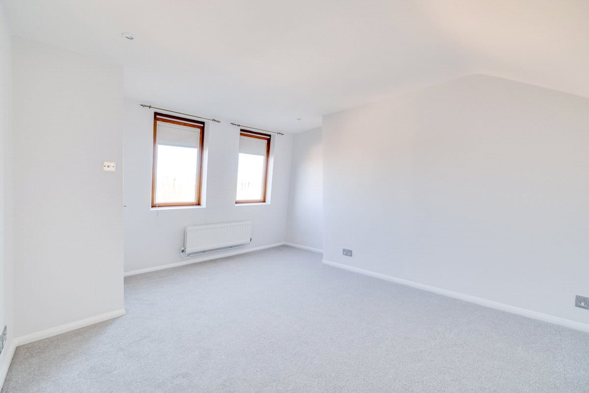 2 bedroom flat, Edgarley Terrace, London SW6