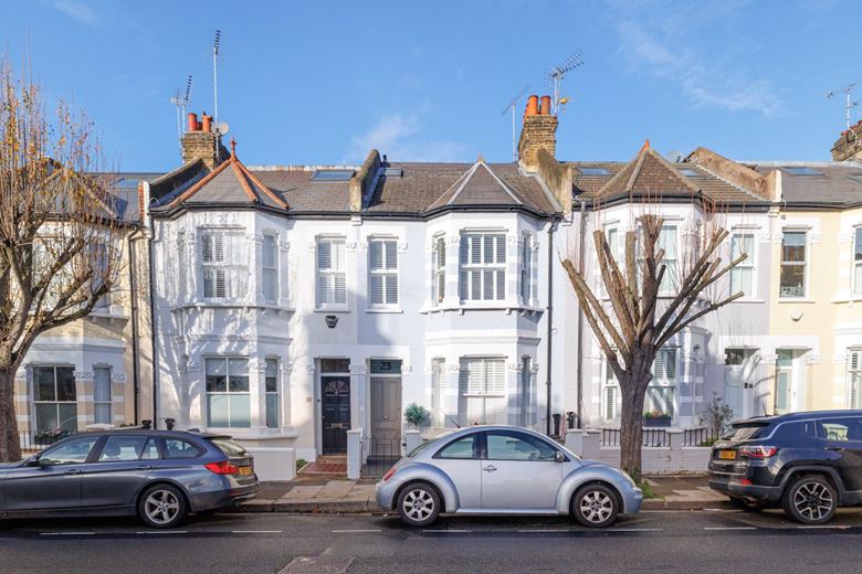 2 bedroom flat, Edgarley Terrace, London SW6