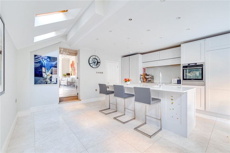 5 bedroom house, Harbledown Road, London SW6 - Available