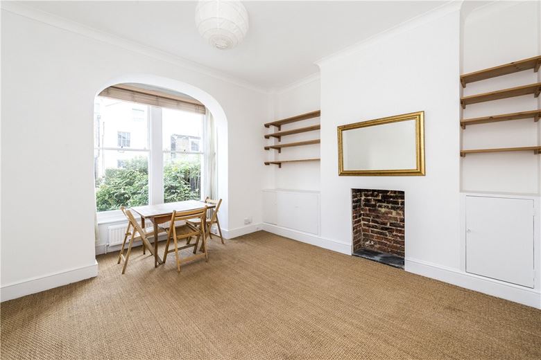 2 bedroom flat, St Stephens Avenue, London W12