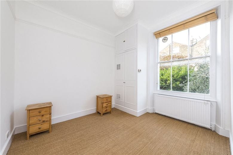 2 bedroom flat, St Stephens Avenue, London W12