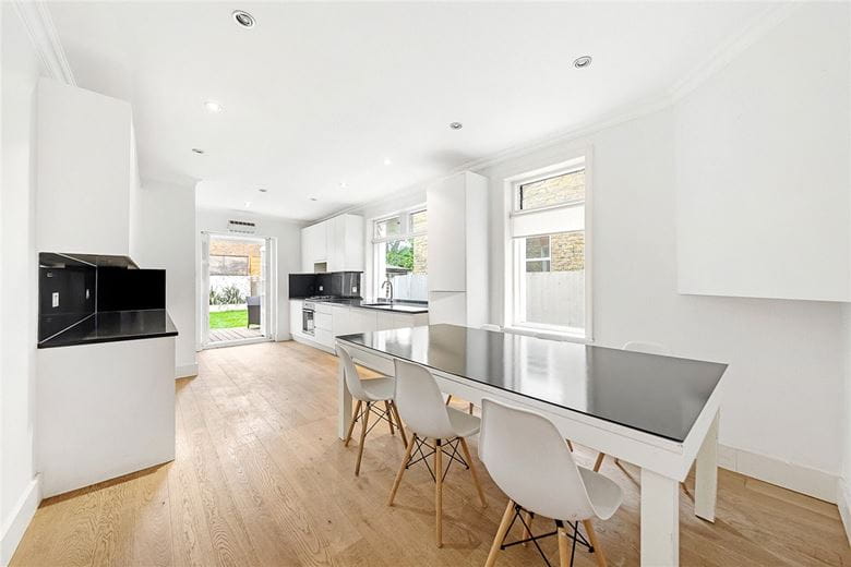 5 bedroom house, Woodlawn Road, London SW6