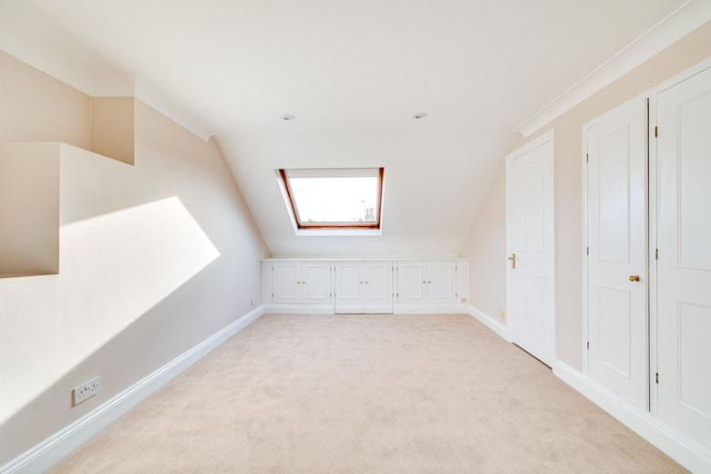 4 bedroom house, Lysia Street, London SW6