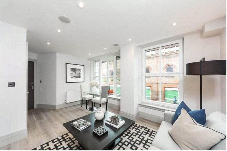 1 bedroom flat, Grayton House, 498-504 Fulham Road SW6 - Available