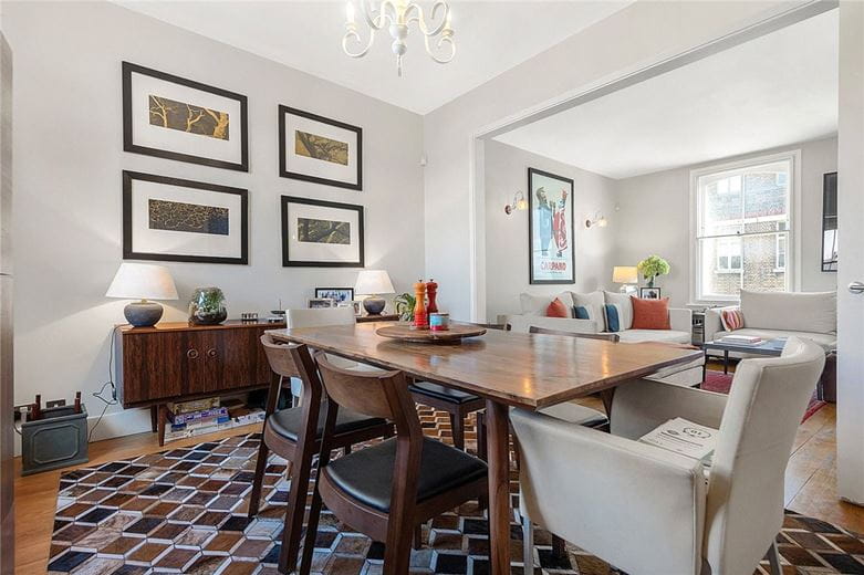 4 bedroom flat, Parsons Green Lane, London SW6