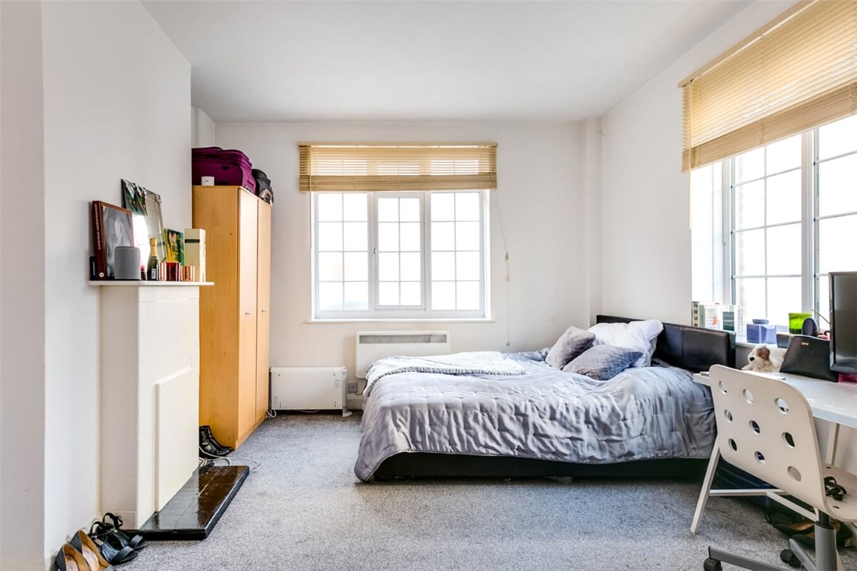 1 bedroom flat, Charleville Court, Charleville Road W14 - Available