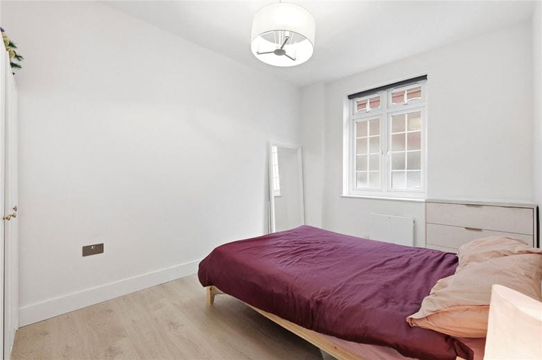 1 bedroom flat, Charleville Court, Charleville Road W14 - Available