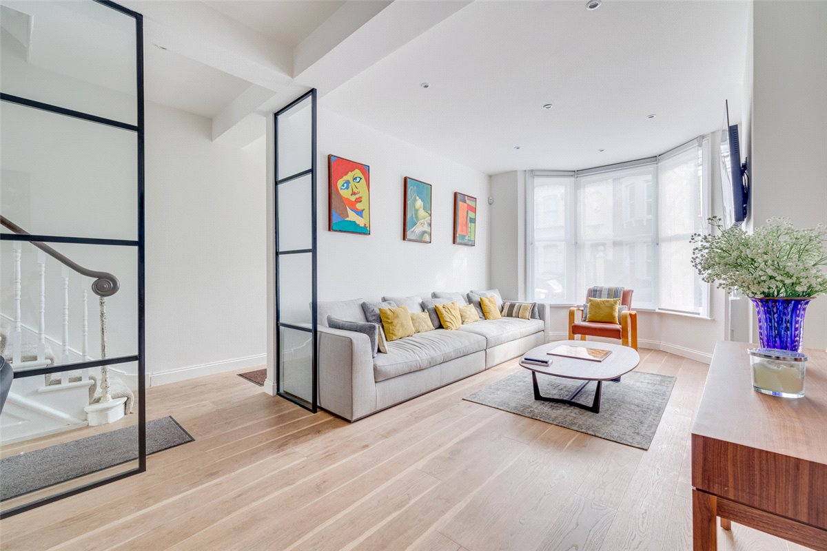 5 bedroom house, Ashington Road, London SW6 - Available