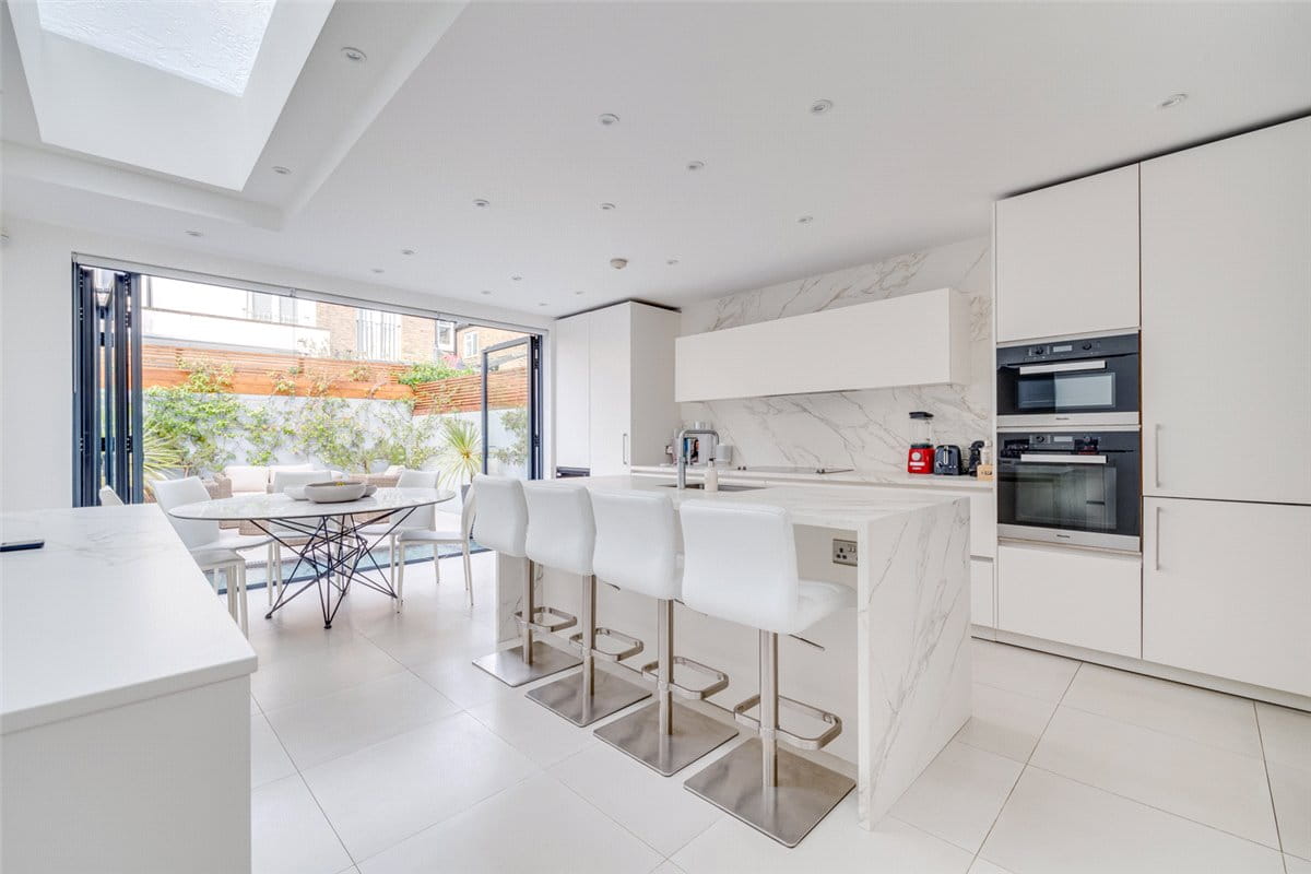 5 bedroom house, Ashington Road, London SW6 - Available