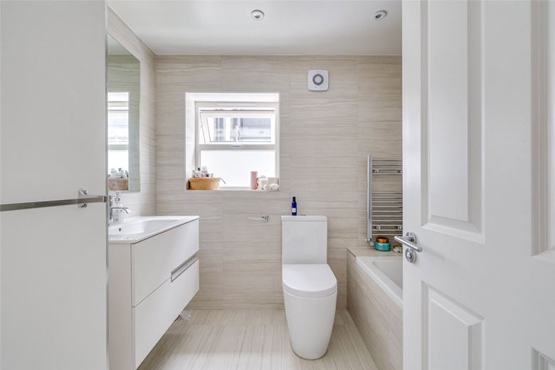 5 bedroom house, Ashington Road, London SW6 - Available