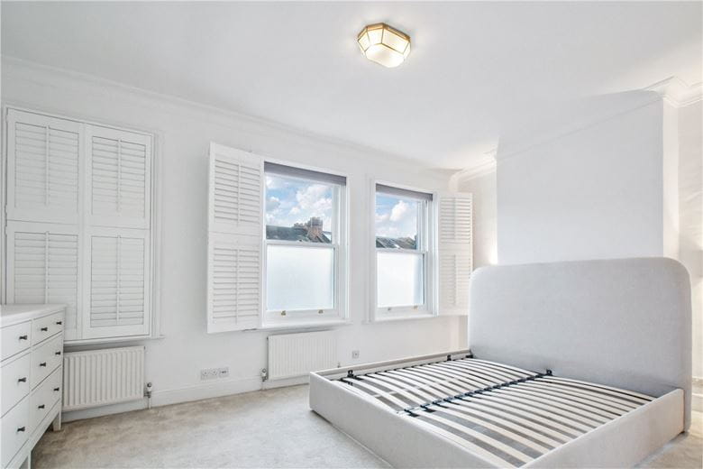 3 bedroom house, Colehill Lane, London SW6 - Available
