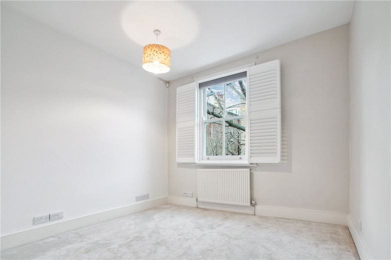 3 bedroom house, Colehill Lane, London SW6 - Available