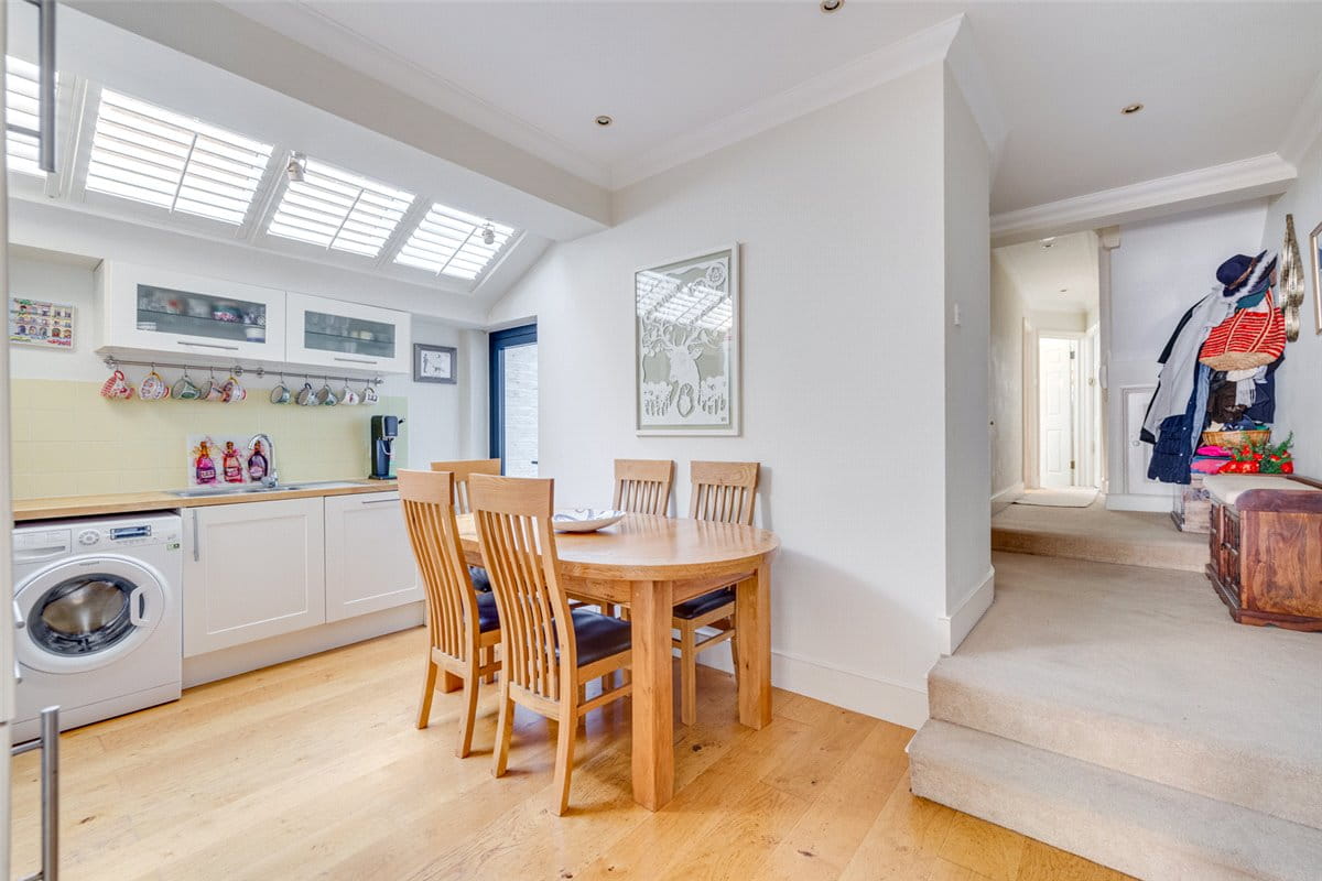 2 bedroom flat, Kingwood Road, London SW6