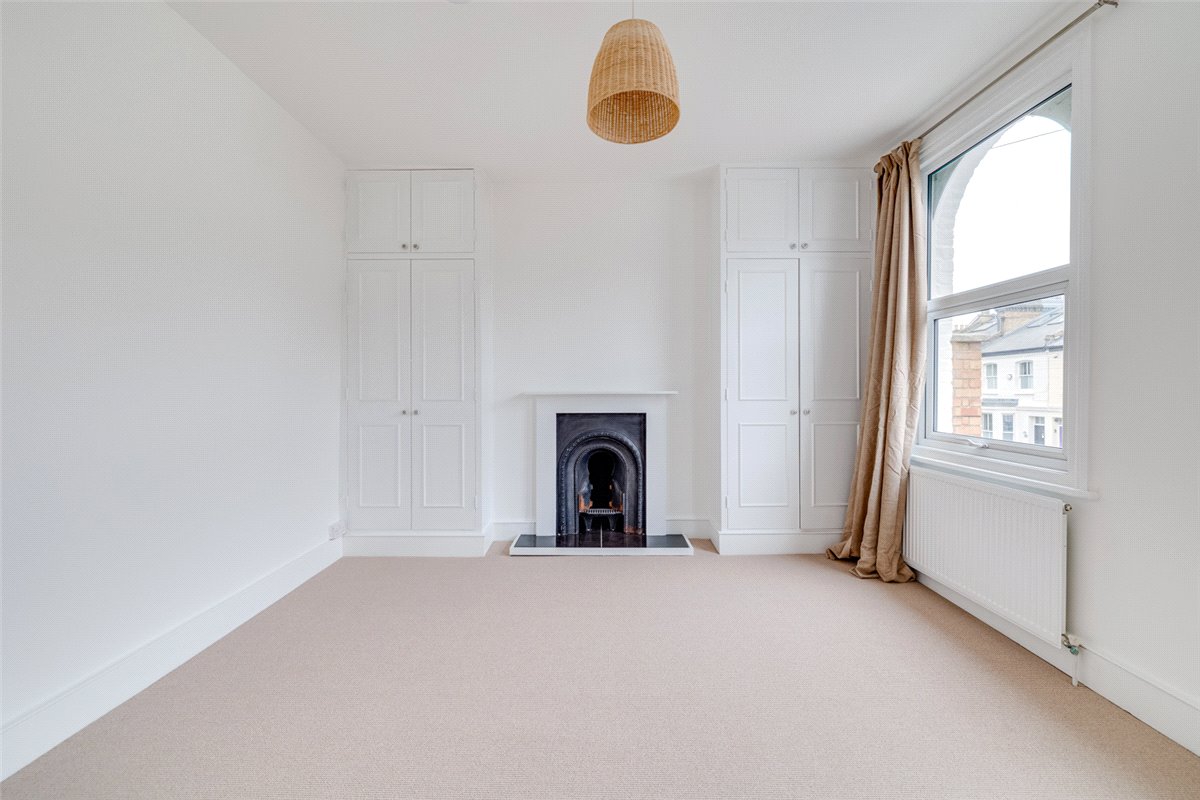 4 bedroom house, Hannell Road, London SW6