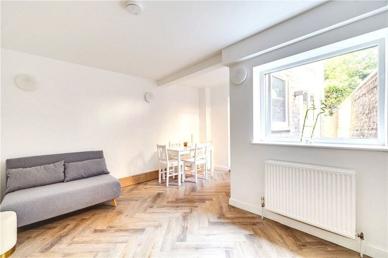 1 bedroom maisonette, Effie Road, London SW6 - Let Agreed