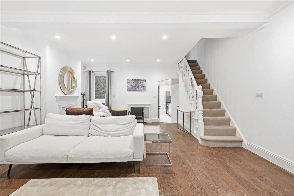 5 bedroom house, Farm Lane, London SW6 - Available