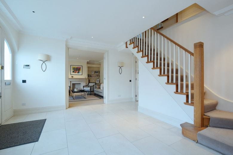 5 bedroom house, Belgrave Road, Barnes SW13 - Available