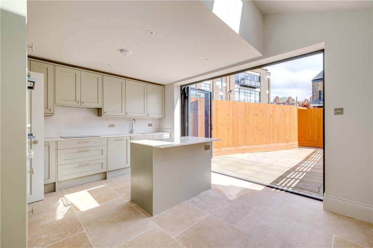 4 bedroom house, Seymour Road, London W4 - Available