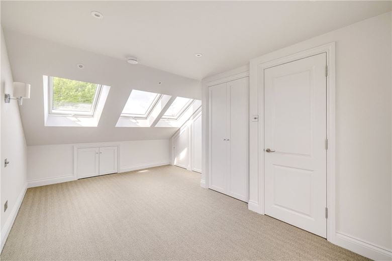 4 bedroom house, Seymour Road, London W4 - Available