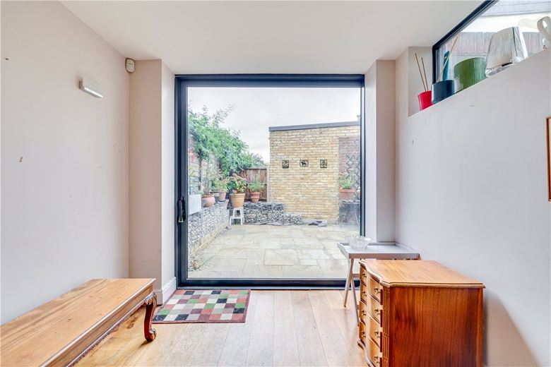 4 bedroom house, Coliston Road, London SW18 - Sold