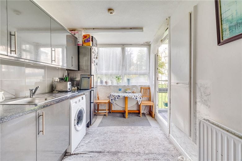 2 bedroom flat, Winterfold Close, London SW19 - Sold