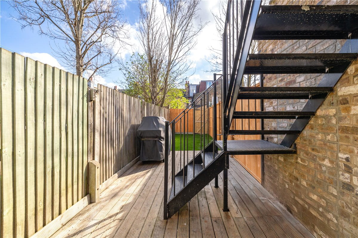 3 bedroom flat, Trentham Street, Wandsworth SW18 - Sold