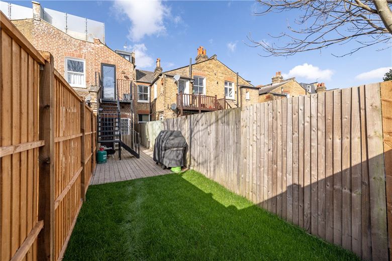 3 bedroom flat, Trentham Street, Wandsworth SW18 - Sold