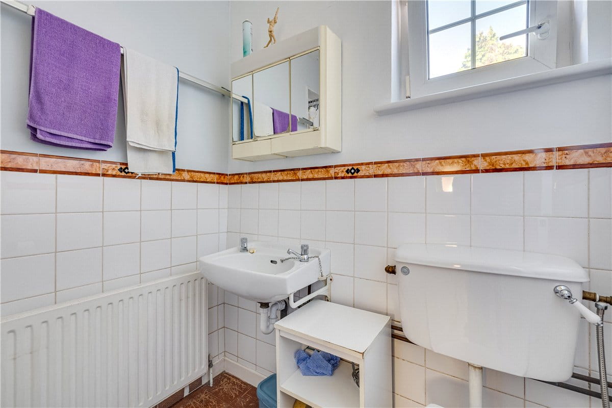 4 bedroom house, Limes Avenue, London SW13 - Available