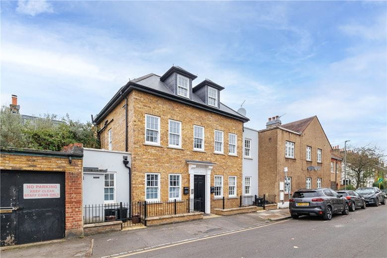 1 bedroom flat, Sefton Street, London SW15 - Sold STC