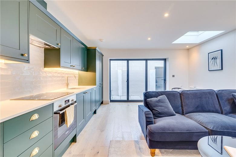 2 bedroom flat, Quicks Road, London SW19 - Sold