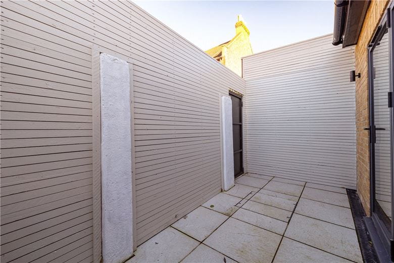 2 bedroom flat, Quicks Road, London SW19 - Sold