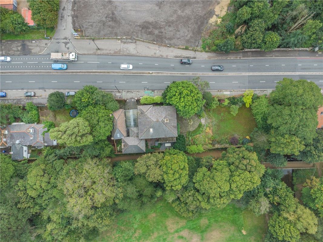  bedroom , Roehampton Vale, London SW15 - Available