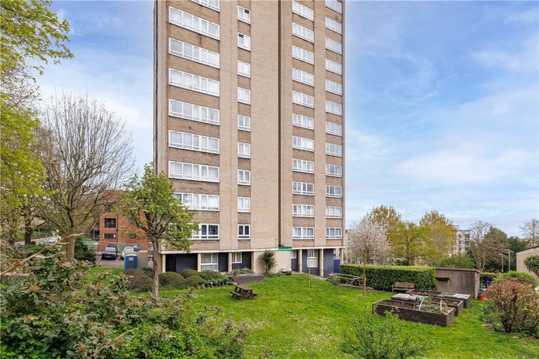 2 bedroom flat, Whitlock Drive, London SW19 - Sold