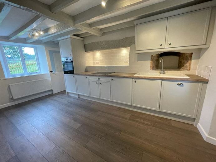 3 bedroom cottage, Tyn Y Groes, Chirk LL14 - Let Agreed