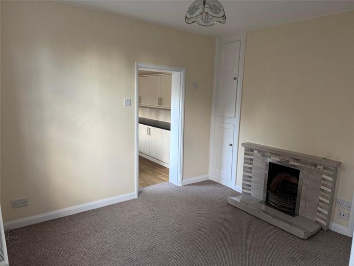 2 bedroom house, Cumbers, Hanmer SY13 - Available