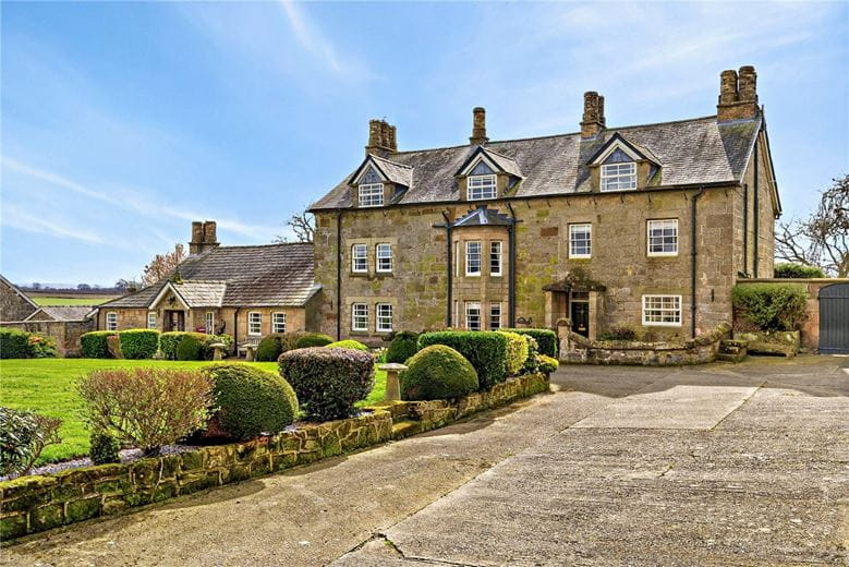 407 acres Country Estate, Weirbrook, West Felton SY11 - Available