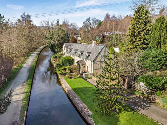 2 acres House, Abbey Road, Llangollen LL20 - Available